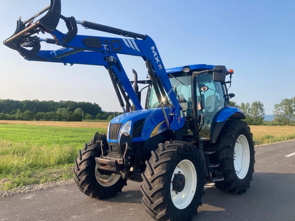 Tractor New Holland T6020 Elite 2012 cu incarcator frontal