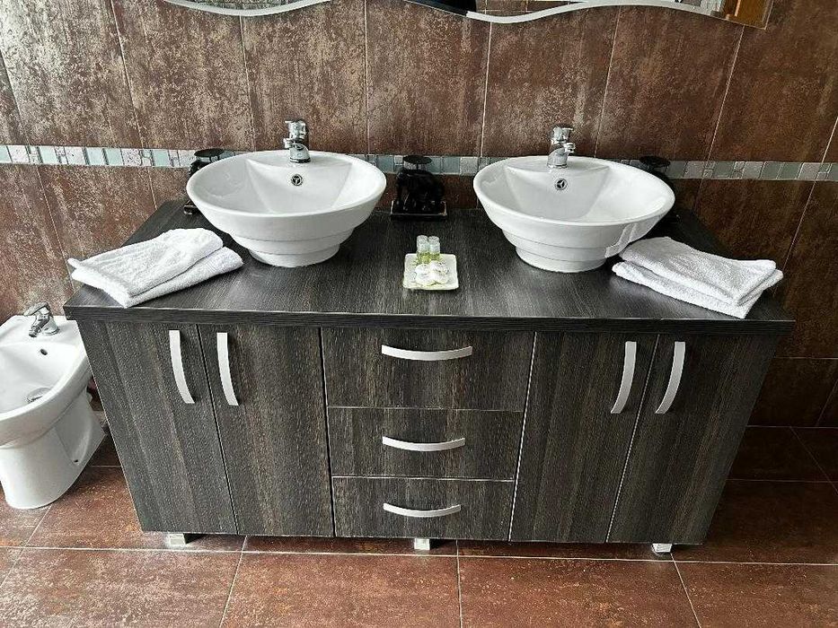 Mobilier Baie cu 2 Lavoare