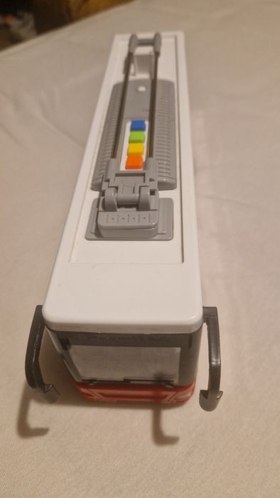 Играчки автобуси