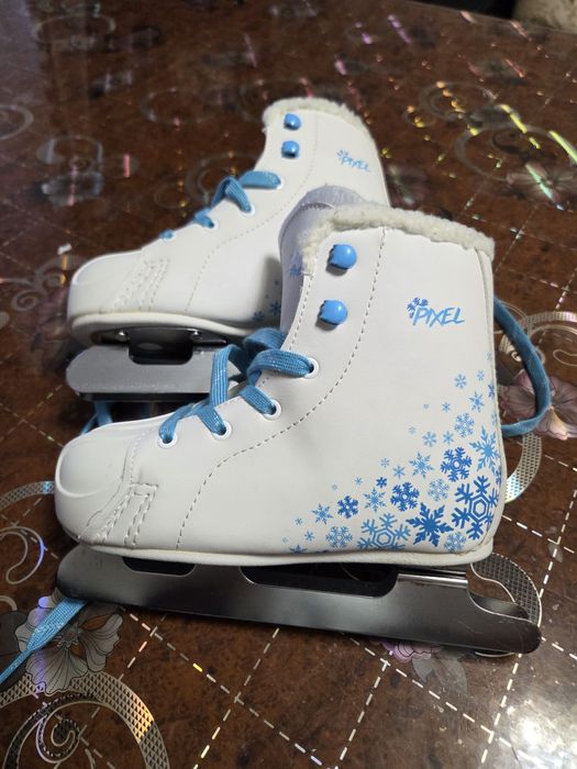 Продам детские коньки