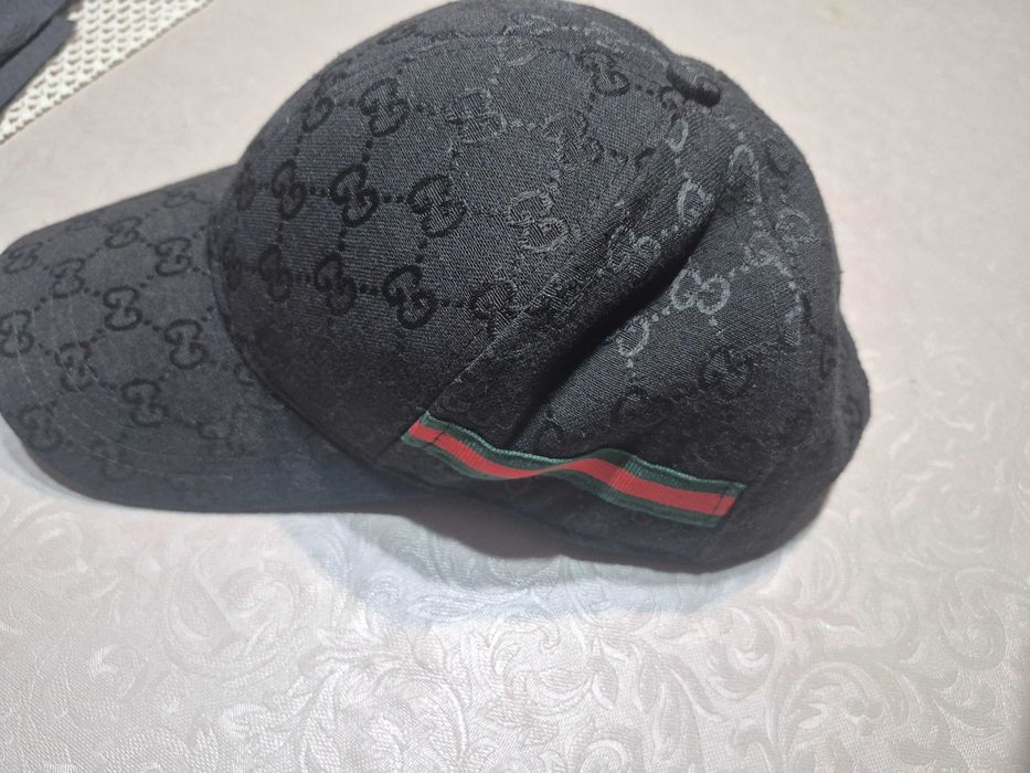 Шапка гучи оригинална!