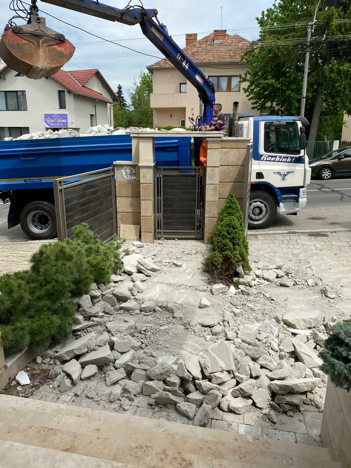 Închiriez Buldozer Excavator Compactor Evacuez Moloz