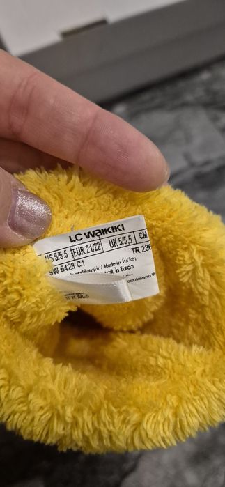 Пантофи ,21-22 и номер 23