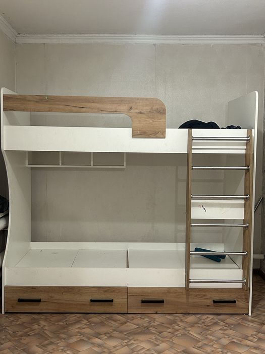 Детская кровать двух ярусный