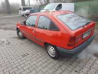 Vând Opel Kadett
