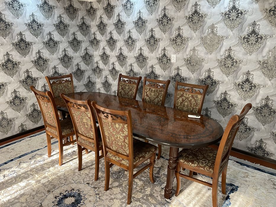 stol stul 12 kishilik xolati juda yaxshi MDF