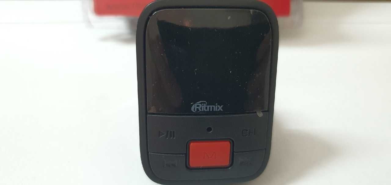 Bluetooth FM-трансмиттер (модулятор) Ritmix FMT-A745