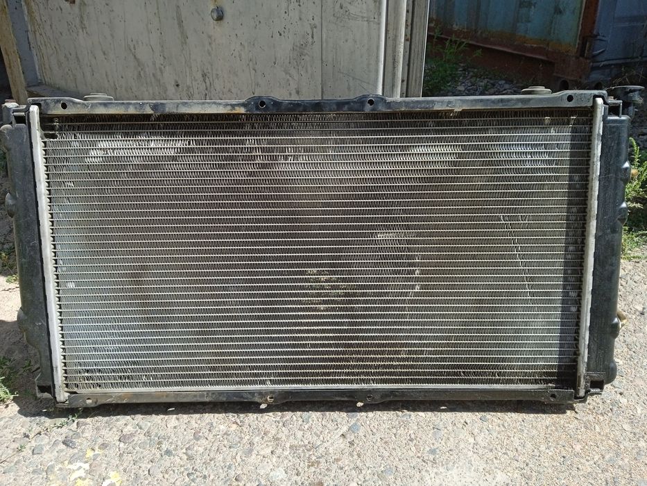 Продам запчасти на Субару 2,5. Б-3.