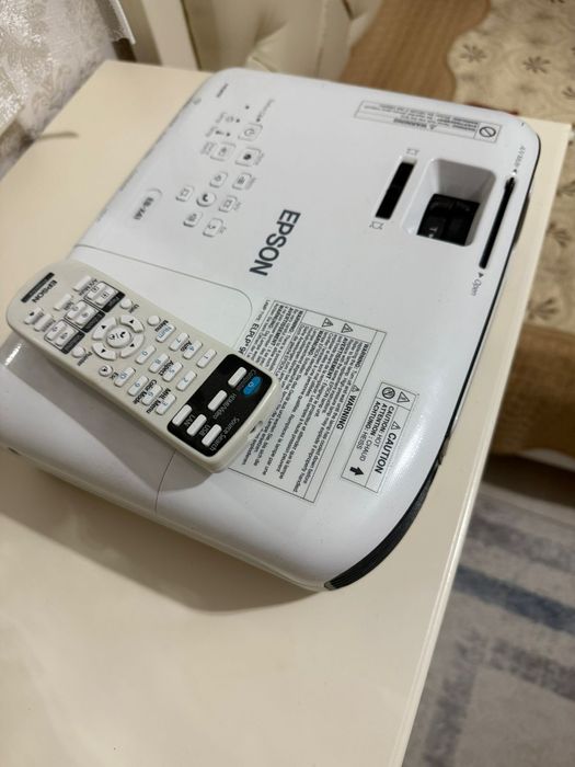 Проектор Epson в отлично состоянии
