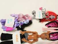 Vând păpuși Monster high