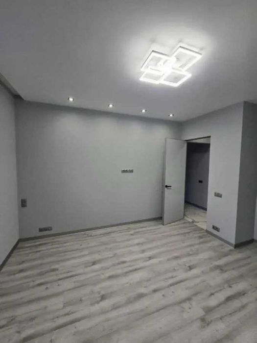 Дава се под наем Двустаен апартамент в София, Зона Б-18 - 70 кв.м за 459 € - Снимка #1