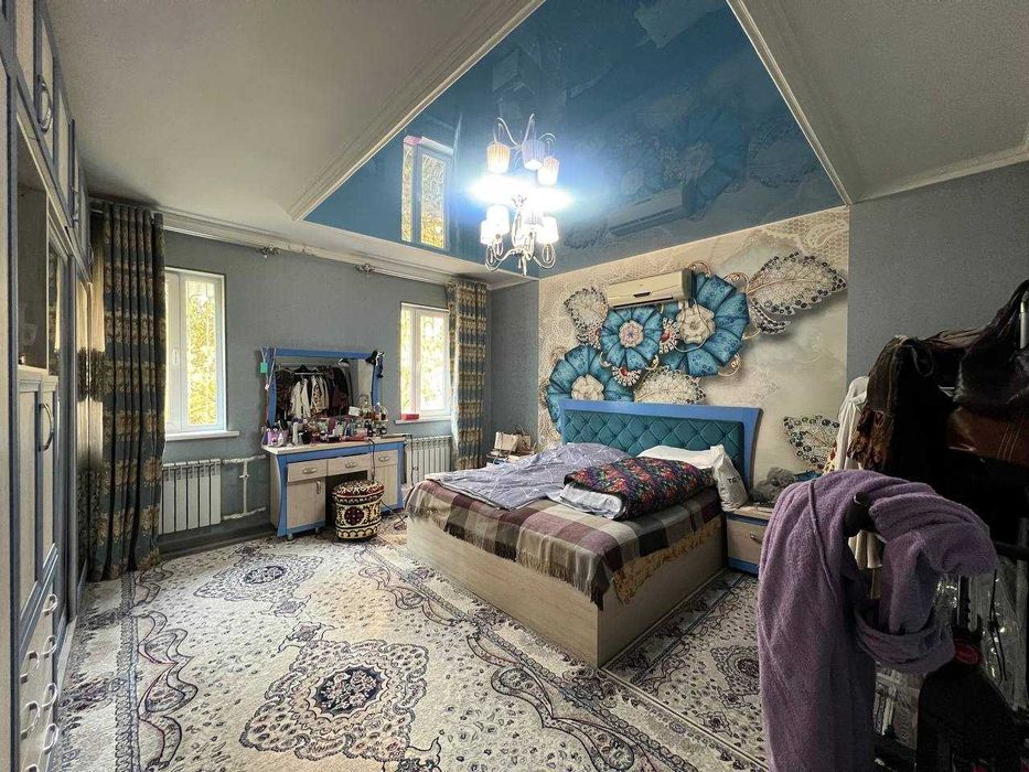 Продаётся 3в2/3/9, 74м2, гостиница Россия, ресторан GOSHT