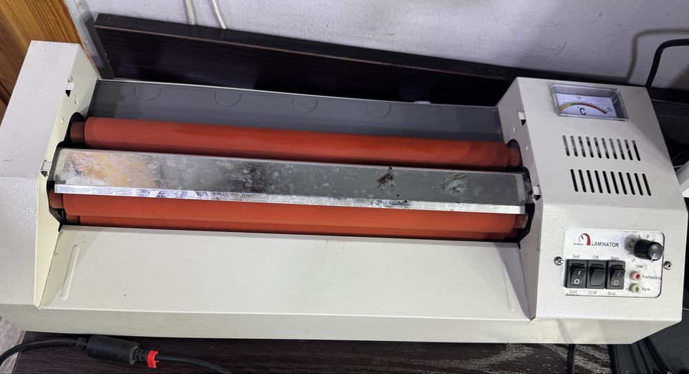 Canon 2410 printer 4 ta rangli