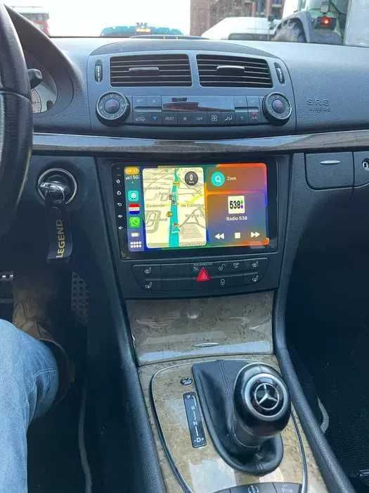 Navigatie GPS Mercedes E Class W211 E200 W219 CLS CarPlay QLed 1-8GB