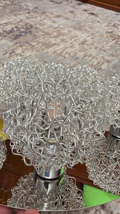 Lustră in stare impecabilă