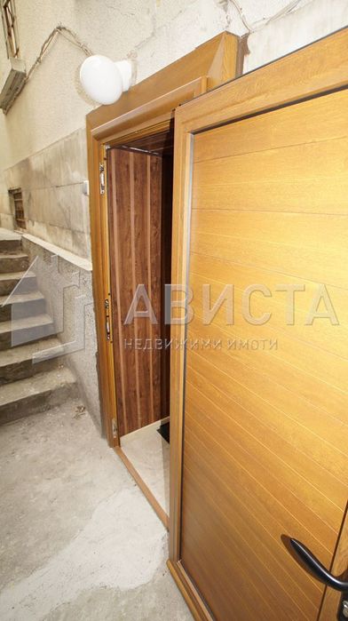 Продава се Офис в София, Център - 41 кв.м за 2120 €/кв.м - Снимка #6