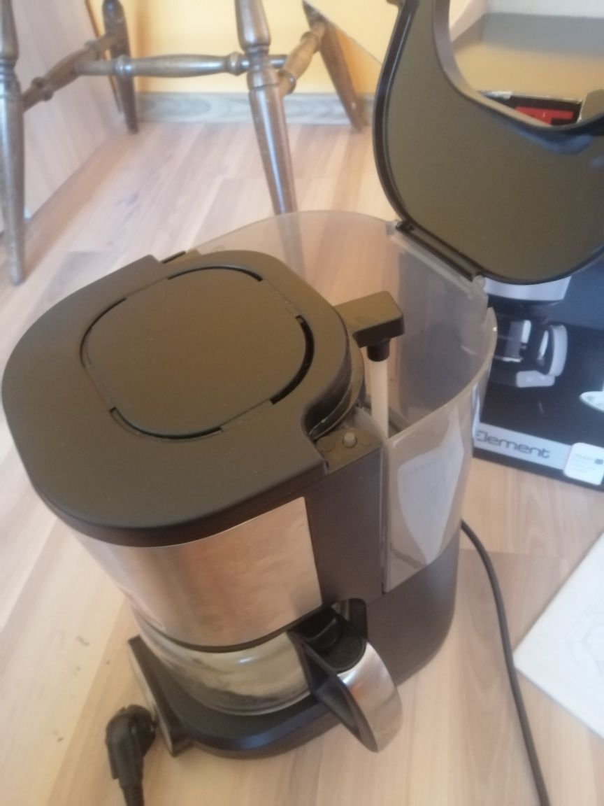 Продавам кафе машина Tefal