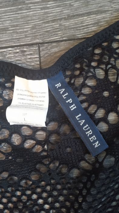 Парео за плаж на Ralph Lauren.