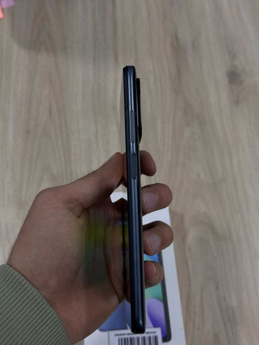 Redmi 10 2022. (IDEAL Karobka dokument bor. 128 gb) Obmen bor Iphone x