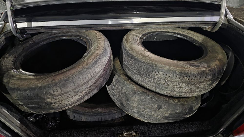 Продам шины Delmax летний состояние 3,5из10