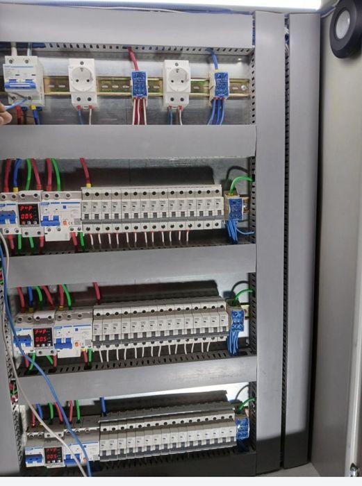 Evro mantaj elektrik xizmatlari zaryadkayam urnatamiz