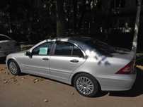 Vând Mercedes-Benz C 200 CDI
