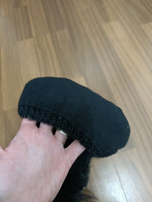 Căciulă de damă groasă, tricotată, Avanti, cu pompon și căptușeală fle