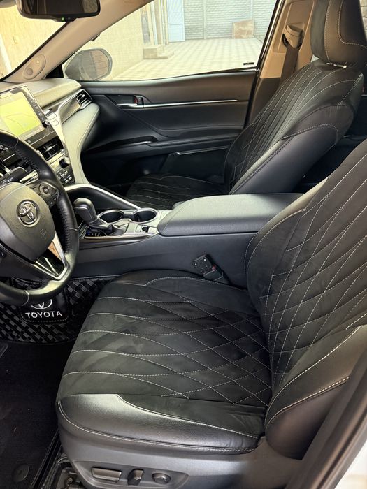 Чехлы на камри 70-75