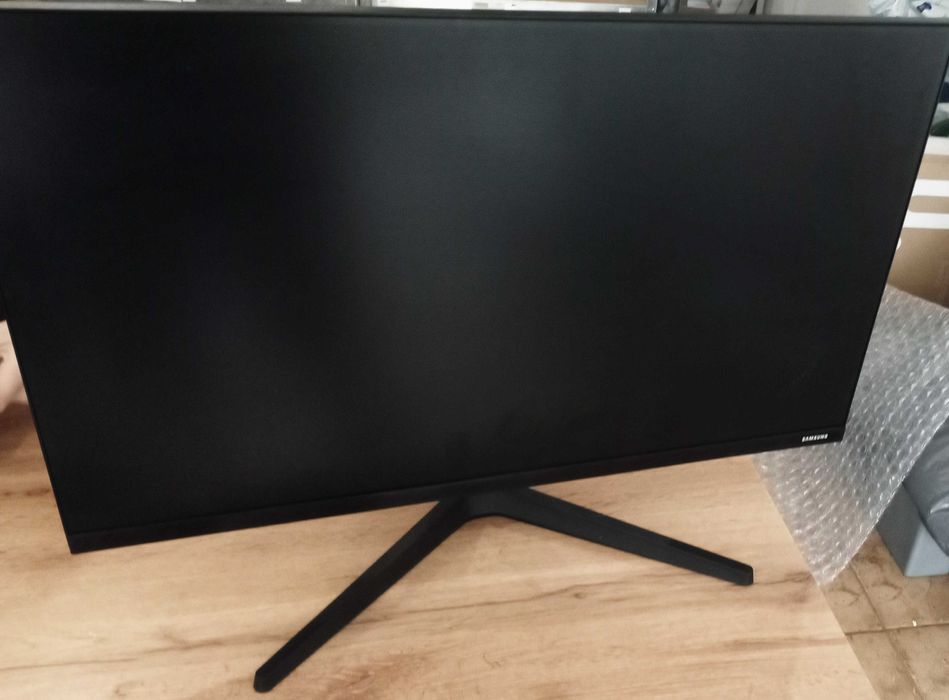 Монитор SAMSUNG 27 '' 75Hz