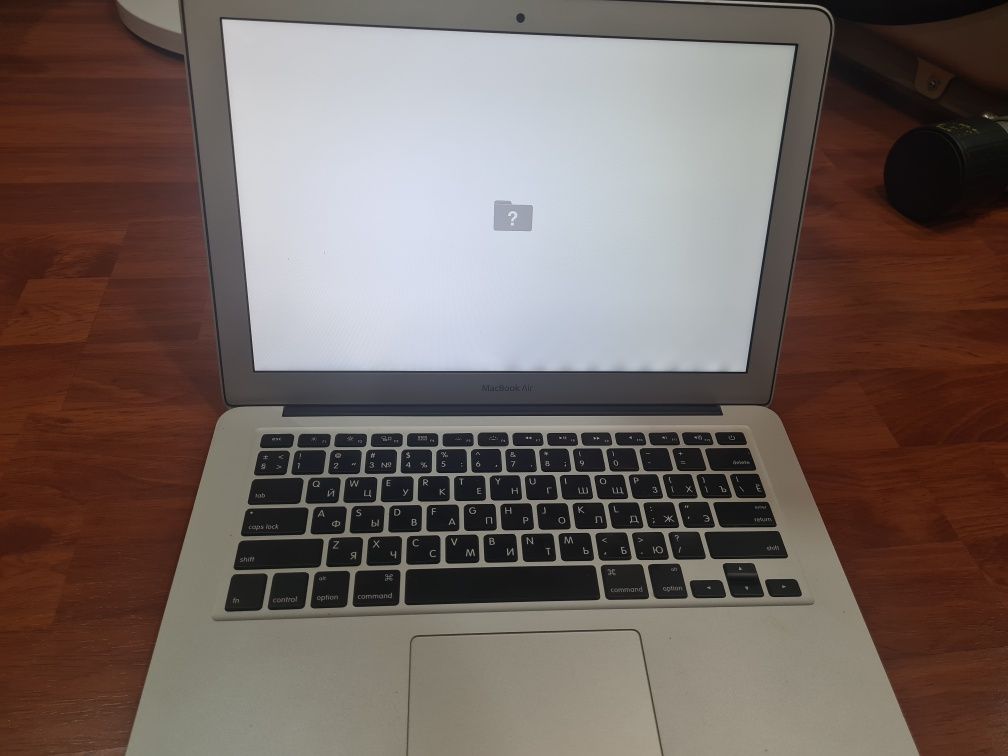 MacBook Apple без жд диска