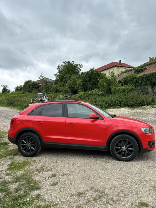 Audi Q3 AUTOMAT 4x4.
