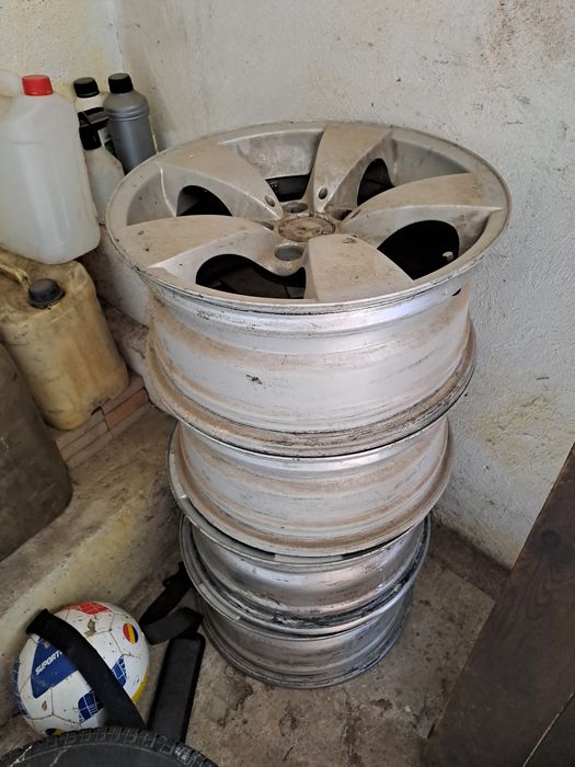 Vând jante bmw 17"