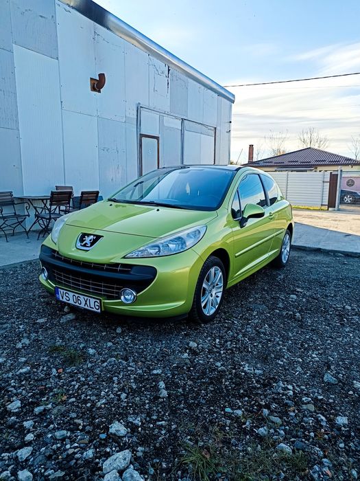 Peugeot 207 coupe