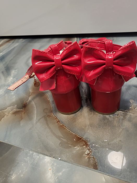 Червени лачени обувки N 36