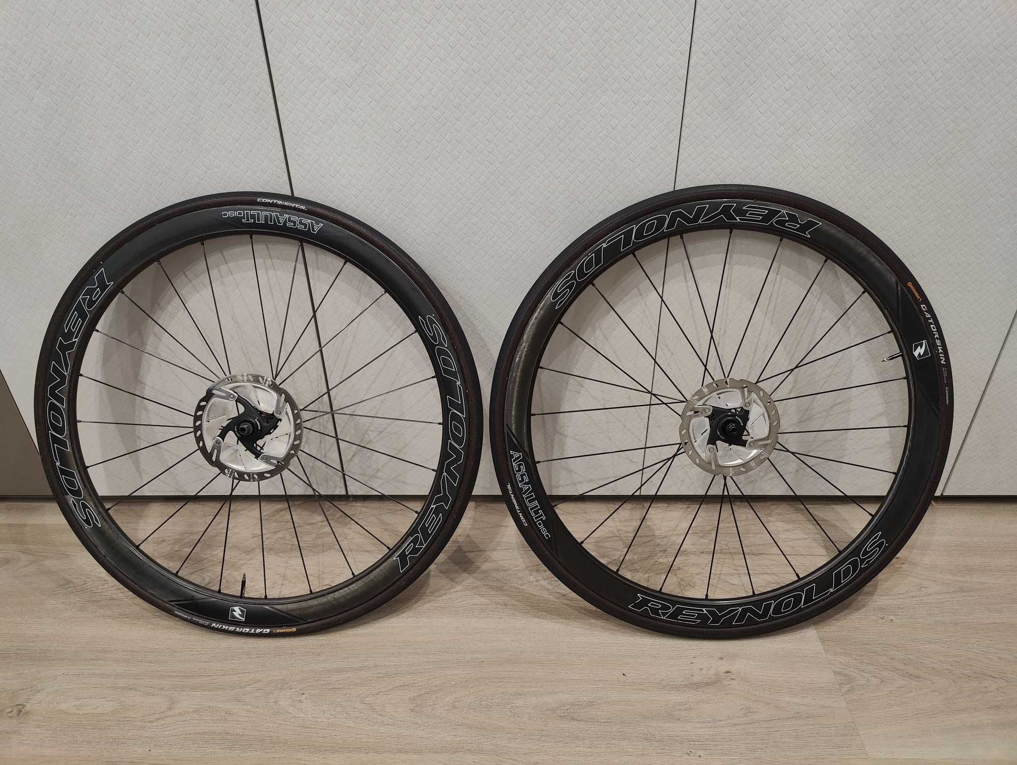 Карбонови капли Reynolds Assault Disc SLG Carbon Tubular Шосе