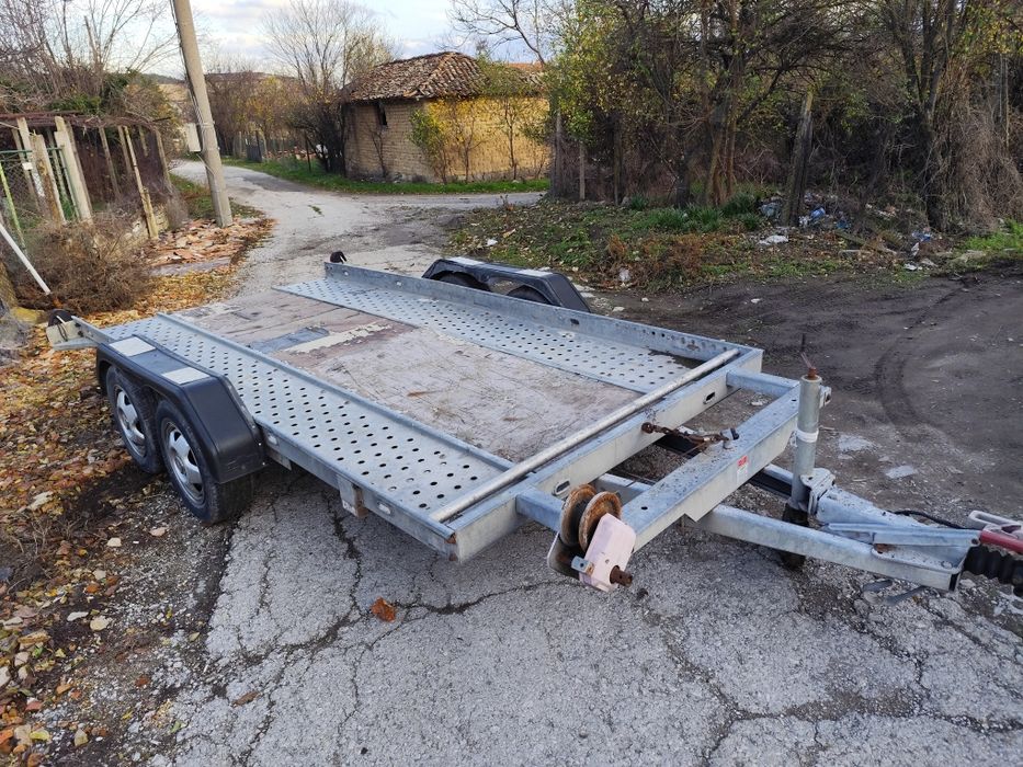 Ремарке платформа Humbaur