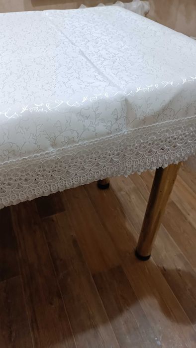Скатерть тканевая.