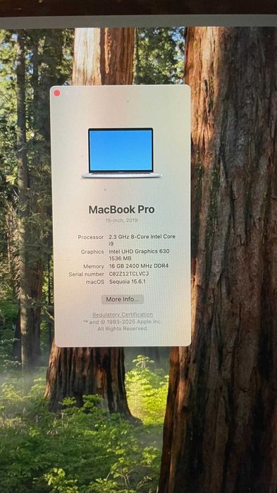 Macbook 15 Pro, 2019, 8-Core i9 2.3 GHz, 16 GB, 500 GB, touchbar
