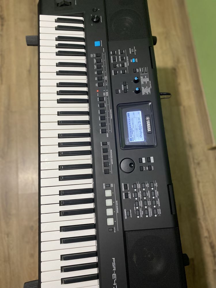 Orga Yamaha psr e473