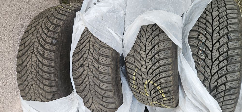 205/55/16 continental ts 870 зимни гуми 7mm дот 22г.4броя