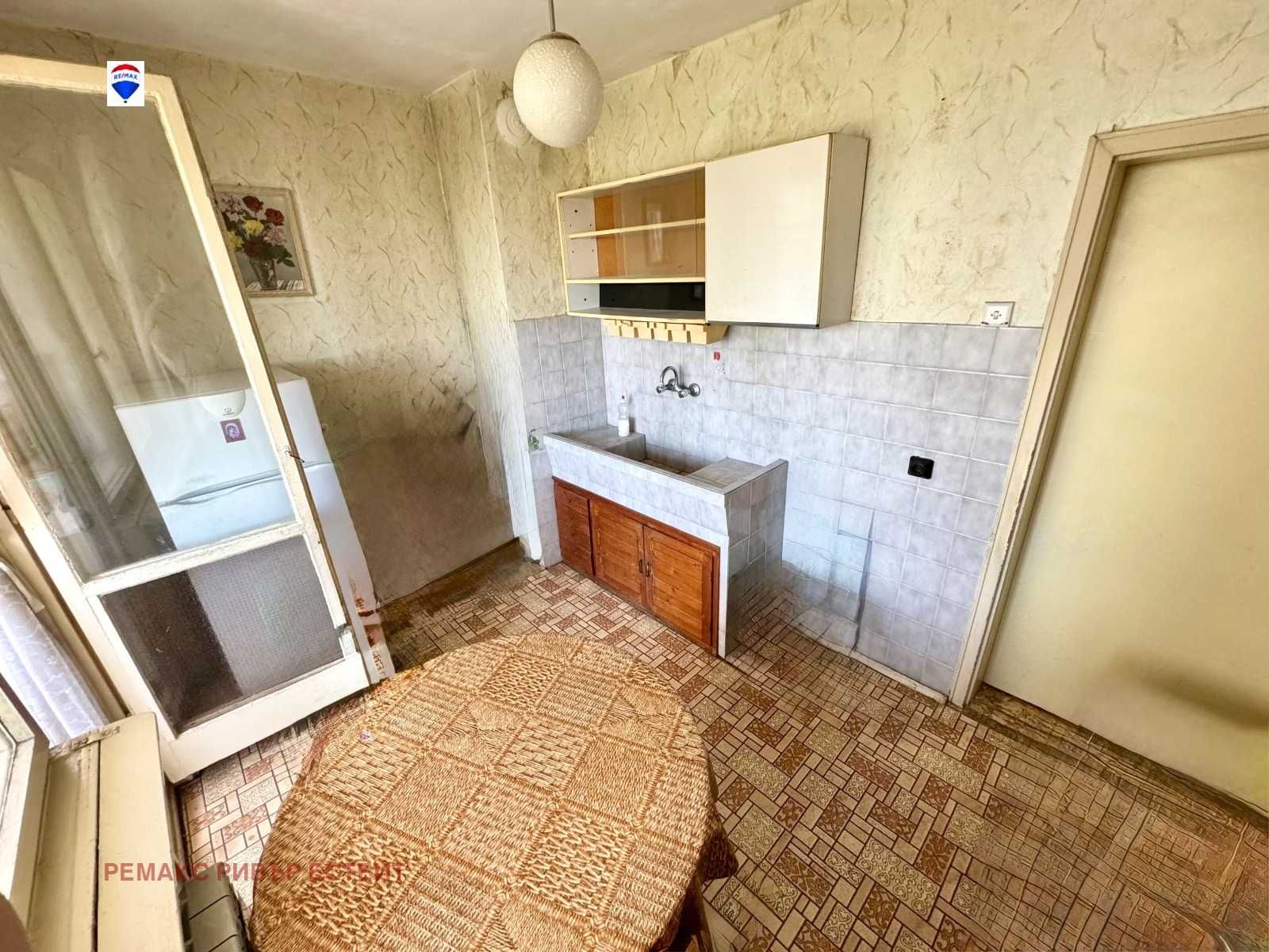 Двустаен апартамент за продажба кв. Здравец, гр. Русе
