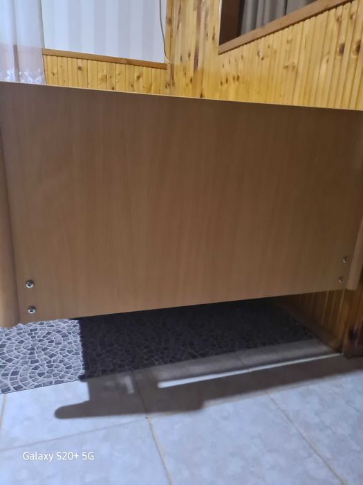 Електрическо болнично легло