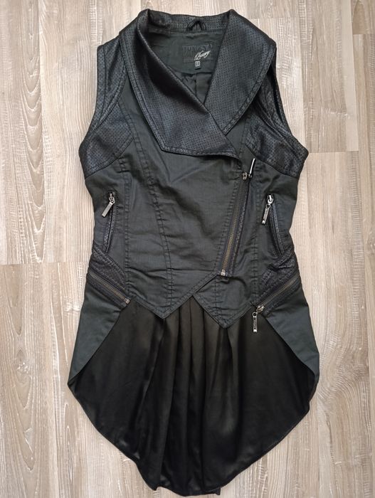 Елегантен елек на Юнона