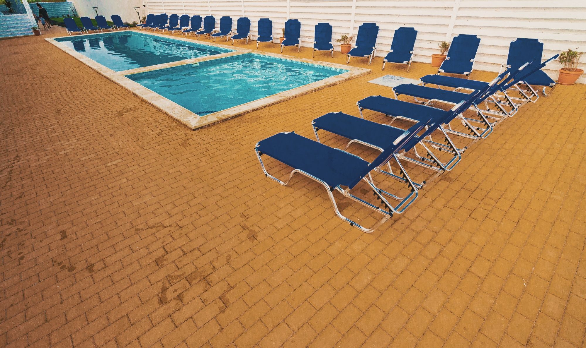 Cazare Lavender Villa~Piscina copii~Mic dejun