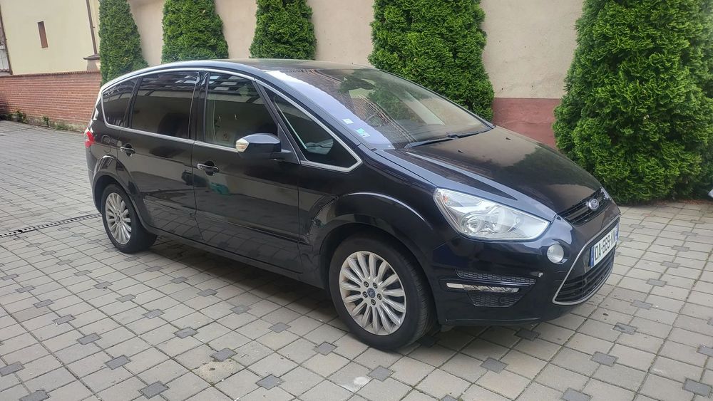 Ford S-Max VANZARE in RATE Ford Smax Titanium 140 cp 7 locuri