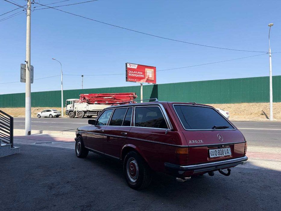 Mercedes-Benz W123 TE