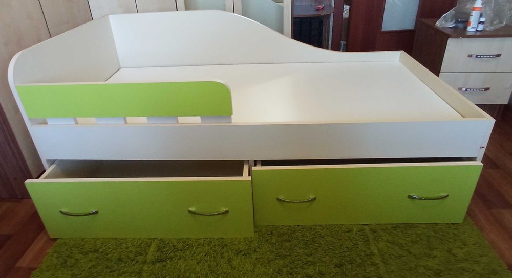 Кровать детская!