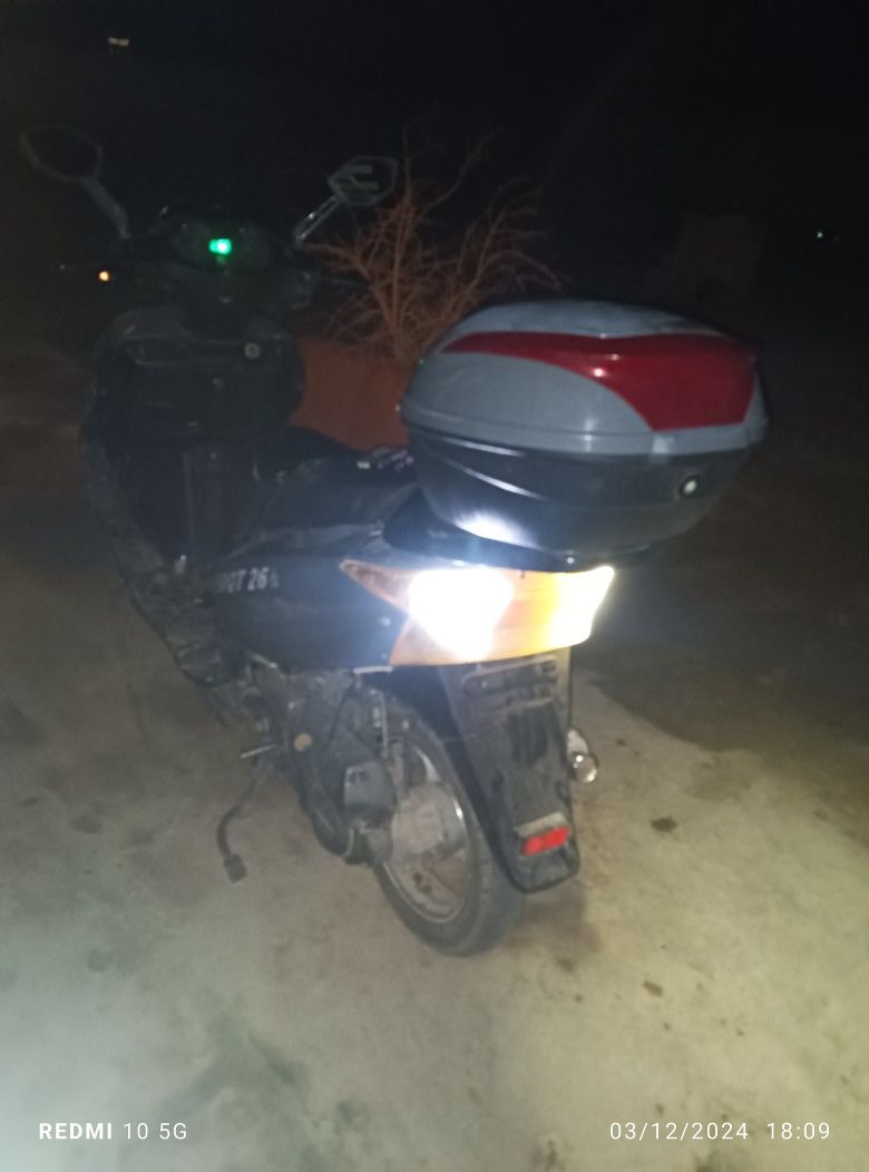 Skutr riyal moto