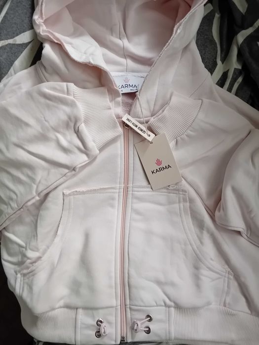 Дамски спортен екип