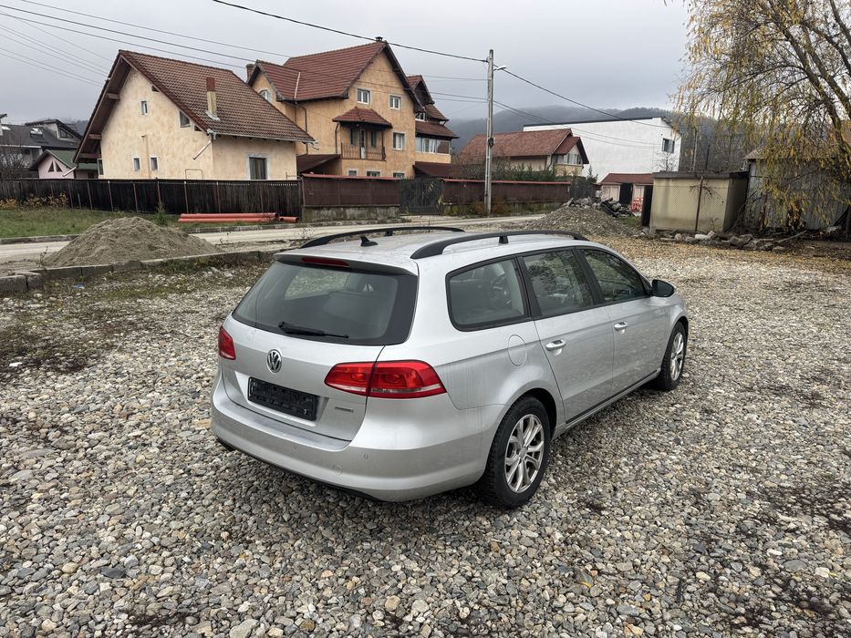 Vw Passat B7 model 2013, 2.0 TDi 140 cai, navi, clima